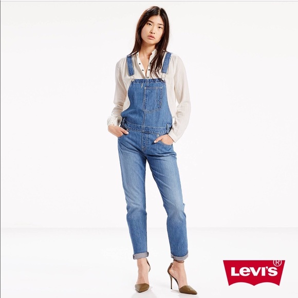 NWT Levi’s Denim Overalls Size L - Picture 1 of 8